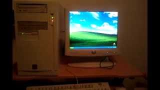 Windows XP On Dual Pentium Pro 200 MHz [upl. by Wulf]