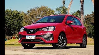 Toyota Etios 2018  Minitest  Matías Antico  TN Autos [upl. by Anelem]